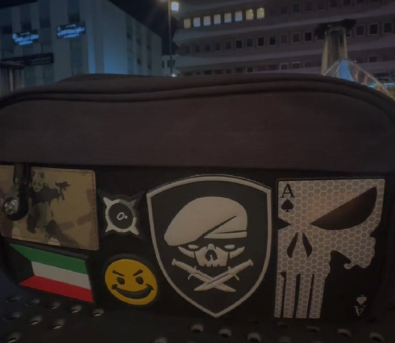 ZN Horizontal Pouch - جنطة يومية يدوية للأغراض الشخصية